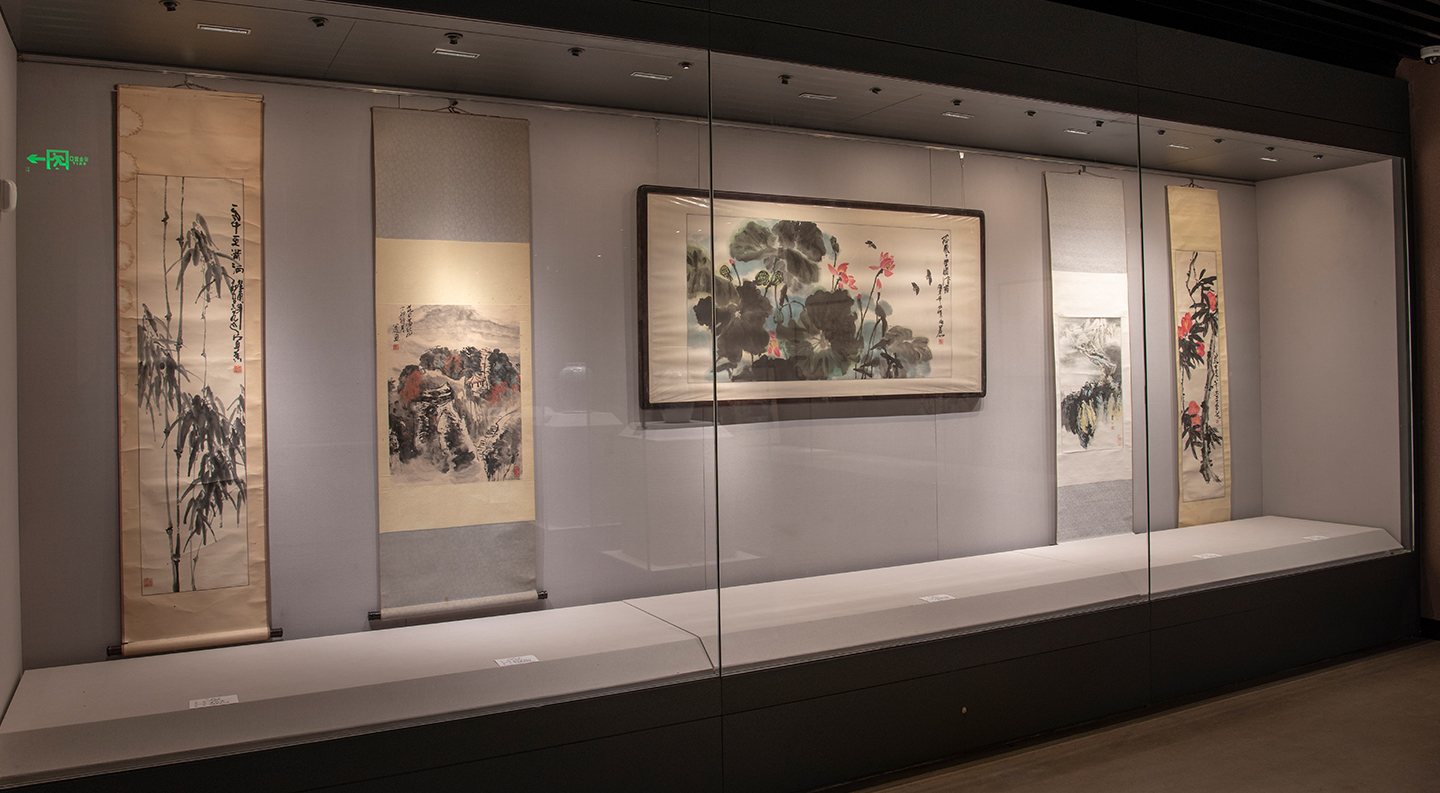  China Zhenming Academy of Calligraphy and Painting Masterpieces Exhibition