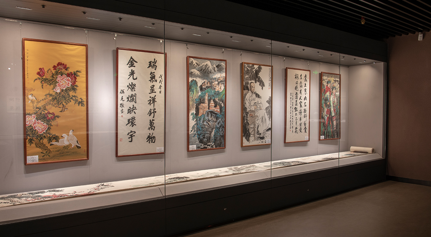  China Zhenming Academy of Calligraphy and Painting Masterpieces Exhibition